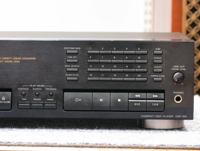 CD PLAYER SONY CDP - 597