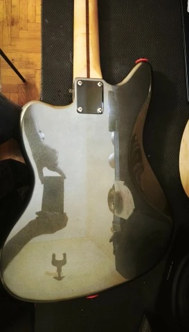 Squier Jaguar Bass 