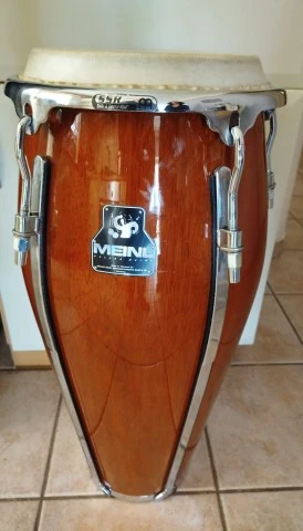 CONGA MEINL FLOATUNE 10  ΚΑΙ ΑΝΤΑΛΛΑΓΉ 