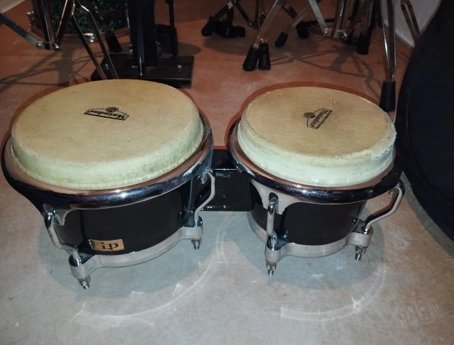 Μπόνγκος LP Matador με βάση (χρειάζονται αλλαγή δέρμα)