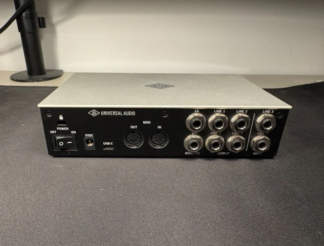 Universal Audio Volt 4