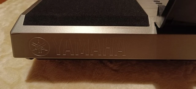 Πωλείται Keyboard   Yamaha PSR-E353