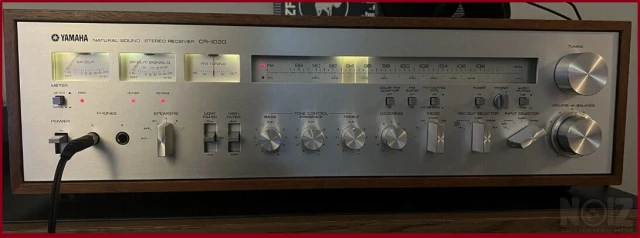 ΡΑΔΙΟΕΝΙΣΧΥΤΗΣ YAMAHA CR - 1020