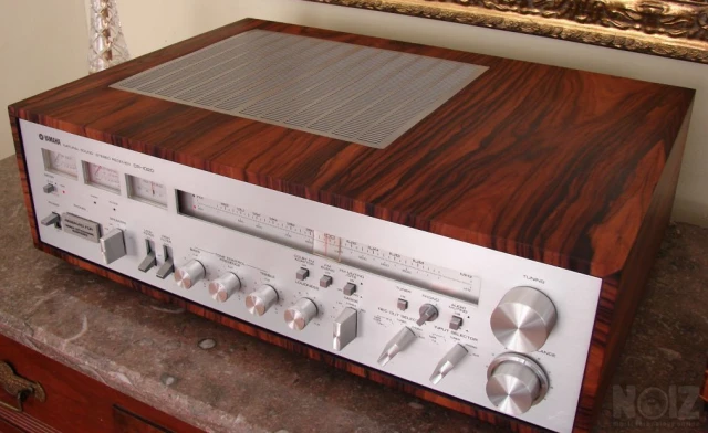 ΡΑΔΙΟΕΝΙΣΧΥΤΗΣ YAMAHA CR - 1020