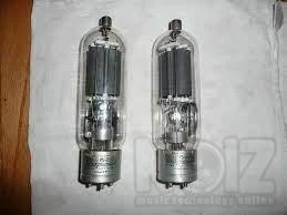ΖΕΥΓΟΣ  ΛΥΧΝΙΕΣ  805 TUBE UNITED USA MATCHED PAIR