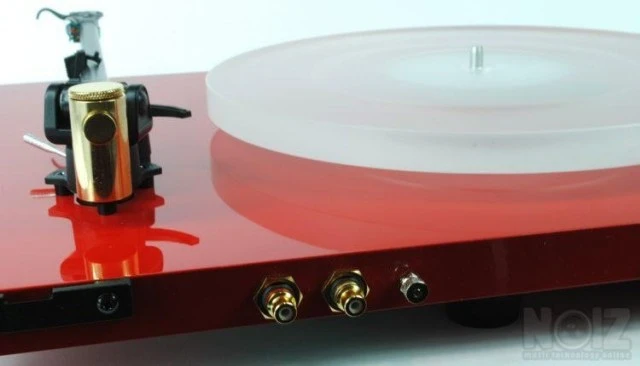 ΠΙΚΑΠ EDWARDS AUDIO TT-2 & GOLDNOTE VASA