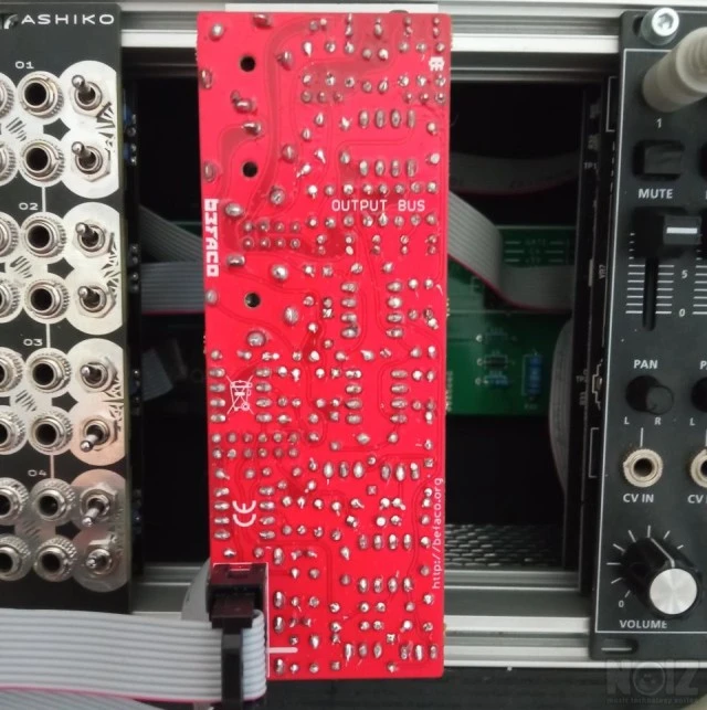 Befaco / DivKid Output Bus