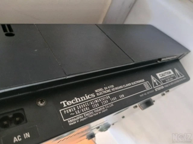 Technics SX-K700 με βάση  manfrotto