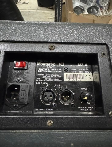 Πωλούνται Ζεύγος Ενεργά Stage Monitors Montarbo M3A (40