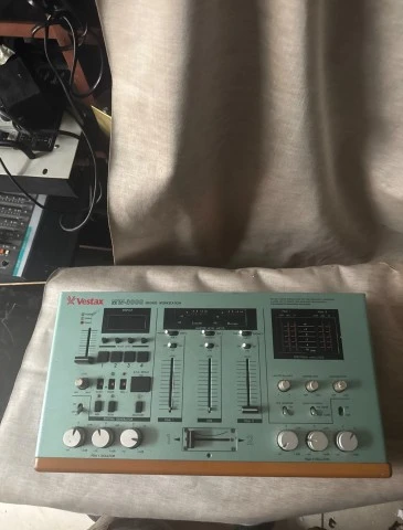 Συλλεκτικός DJ Mixer Vestax MW-3000 Mixing Workstation 
