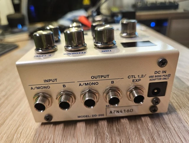 BOSS DD-200 DIGITAL DELAY