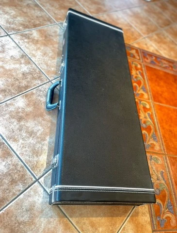 PRS SE Singlecut Korea (2005-2011) + Hard Case + Extras