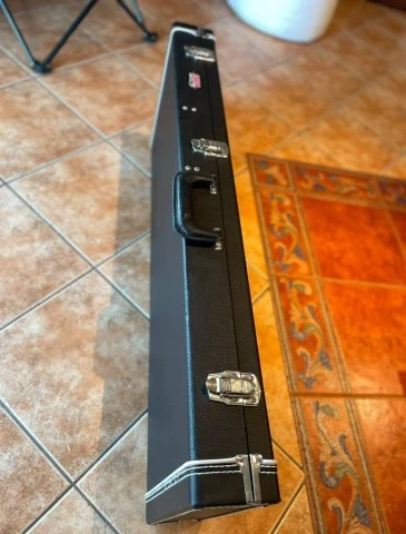 PRS SE Singlecut Korea (2005-2011) + Hard Case + Extras
