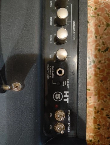 Blackstar HT-5 Combo (1st Gen - 10" Celestion) - 200€