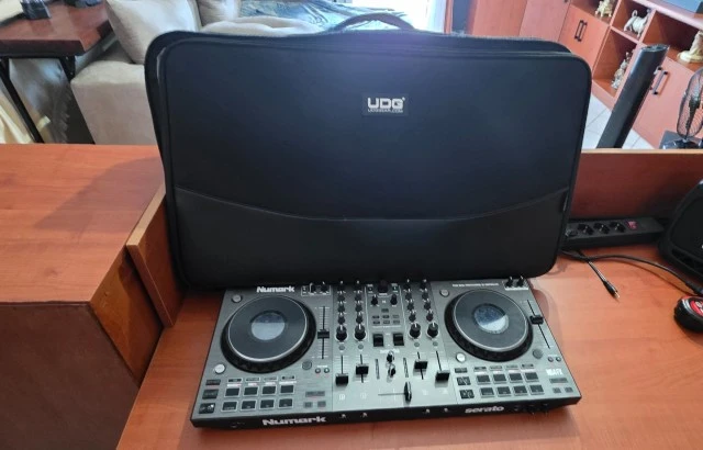 NS4FX