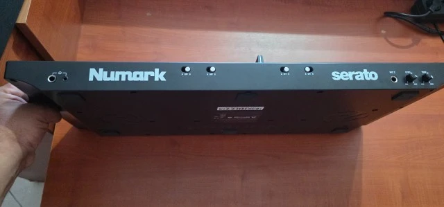 NS4FX