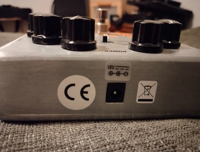 MXR M-181 Blow Torch Distortion Πετάλι
