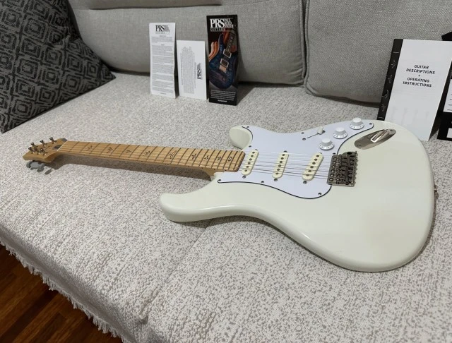 PRS Silver Sky USA Frost White 2020 excellent 2000€