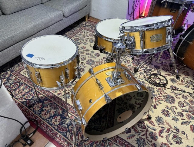 Mini Drum Set - Yamaha Stage Custom Hip