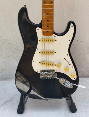 Squier Stratocaster MIK 1989.