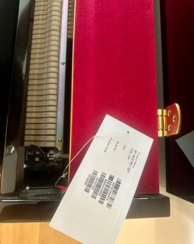 YAMAHA B-1SC3 PE Silent Όρθιο Πιάνο Μαύρο με σκαμπό 