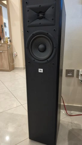 Πωλείται ζεύγος ηχείων JBL Arena 170