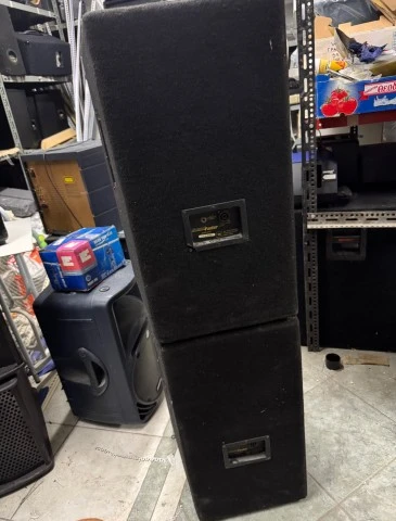 Πωλούνται Ζεύγος Ηχείων JBL SoundFactor SF15 (2x 15" PA