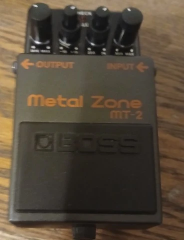 Boss mt2 σε άριστη κατάσταση 