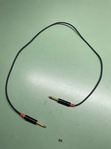 Studio Cable Bundle – 28 Audio &amp; MIDI Cables + Peda