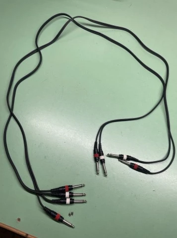 Studio Cable Bundle – 28 Audio &amp; MIDI Cables + Peda
