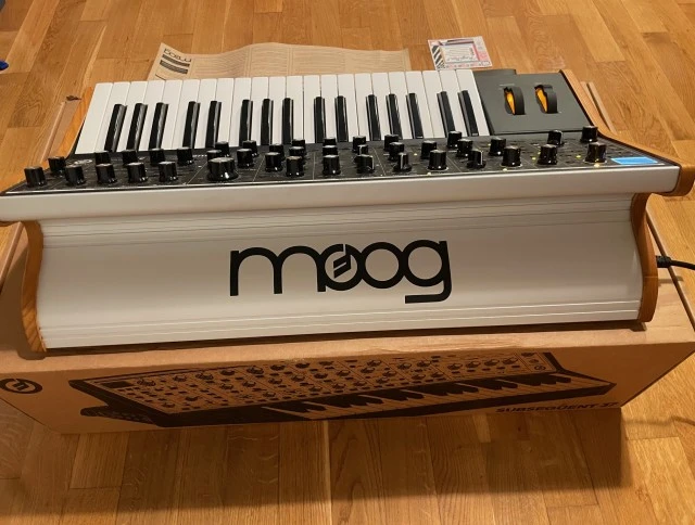 Moog Subsequent 37 (Made in USA)