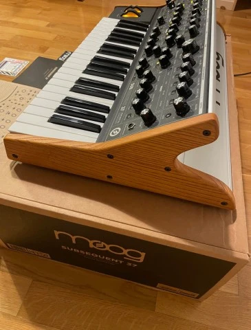 Moog Subsequent 37 (Made in USA)