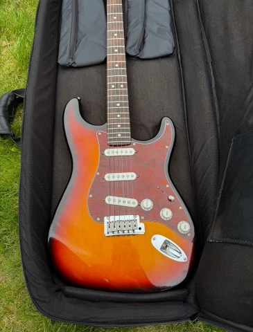 Fender 1998 US Standard Stratocaster 3TS