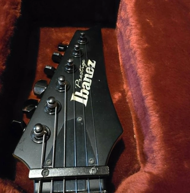 Πωλείται Ibanez RG2620E-CBK Prestige