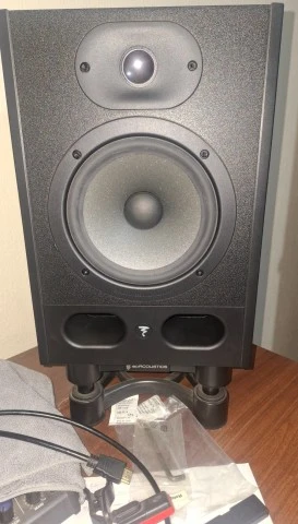 Focal alpha 65
