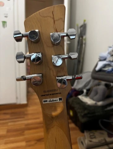 Jackson Robb Caggiano Shadowcaster 650€