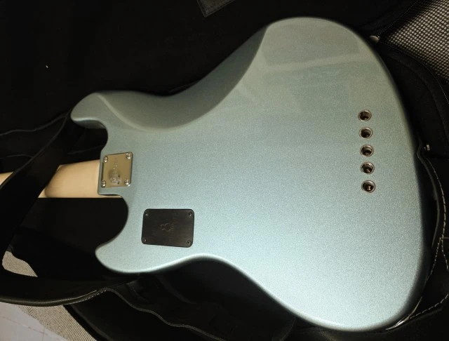 Marcus Miller V7 Alder-5 2nd Gen