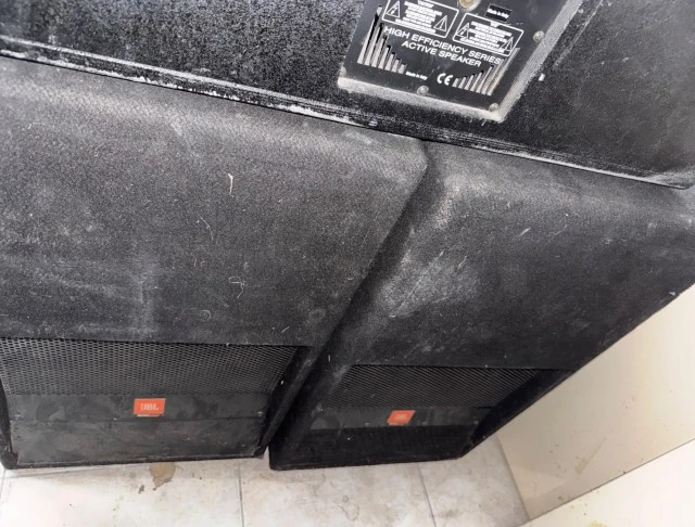 Πωλούνται Ζεύγος Ενεργά Subwoofer JBL SoundFactor SF22S