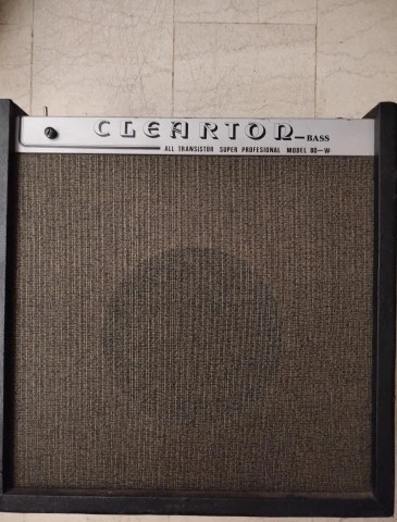 Πωλείται ενισχυτής μπάσου Clearton bass 80w