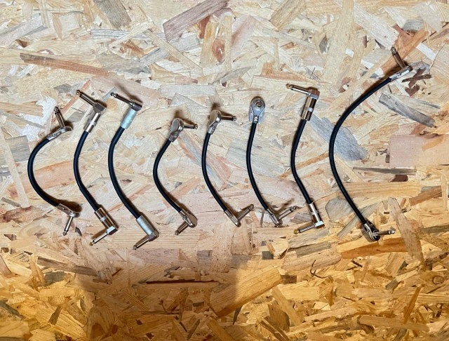 Σετ 8 καλώδια σύνδεσης (patch cables) για πετάλια κιθάρ