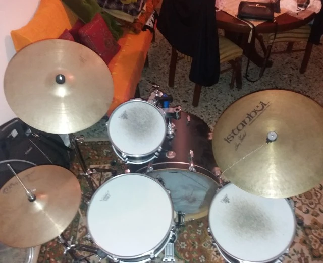 Πωλείται σε άριστη κατάσταση drumset Sonor Force 2005