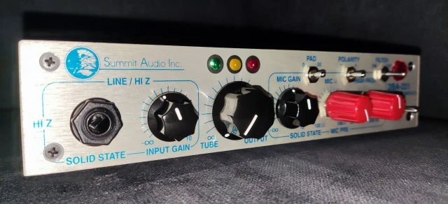 Summit Audio 22ba 221 mic/line Preamp.