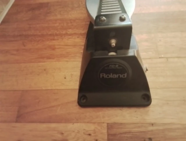 ROLAND FD-8 HI-HAT PEDAL