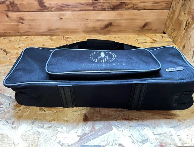 pedalboard Harley Benton SpaceShip 50C με θήκη μεταφορά