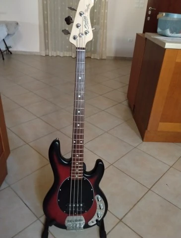 Bass sterling stingray sub series 
