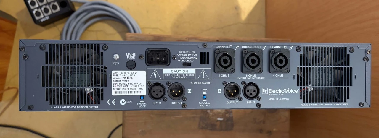 Electro Voice CP1800 Power Amplifier - Precision Series