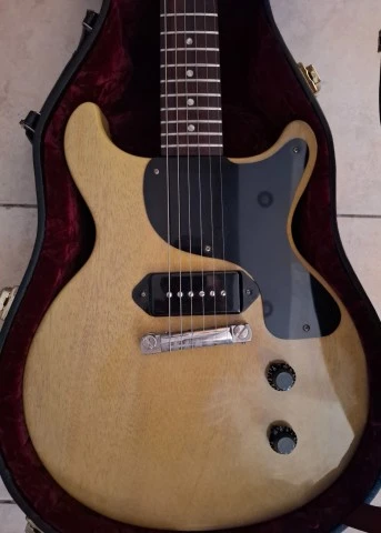  Junior dc 58 ressiue tv yellow custom shop