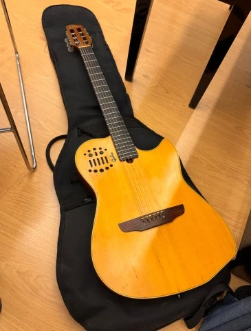 Godin Multiac Steel Sa