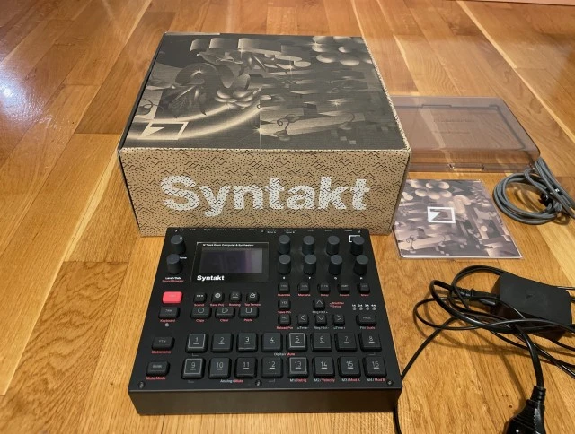 Elektron Syntakt + Decksaver