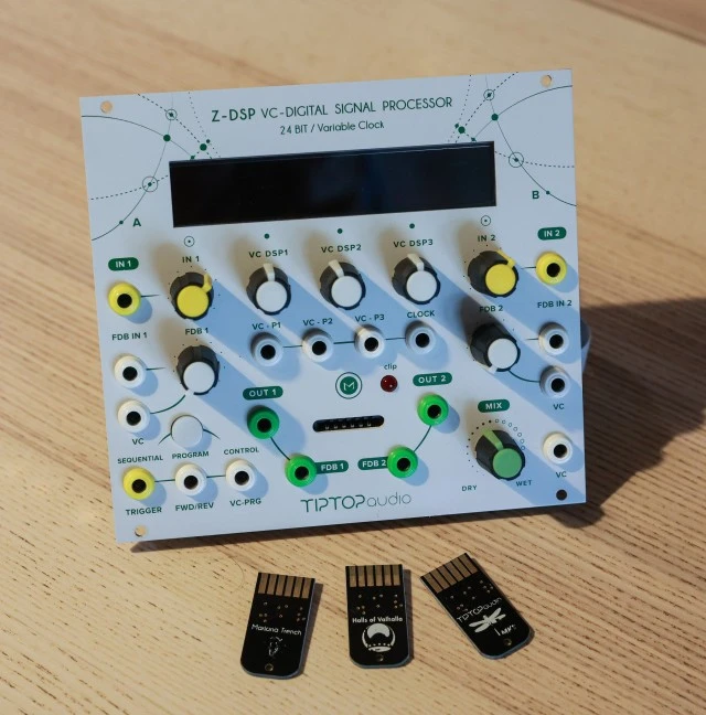 Tiptop Audio Z-DSP NS (New Style) + 3 Κάρτες Εφέ
